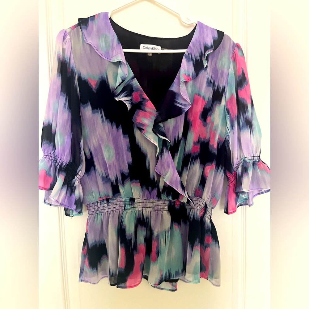 Calvin Klein Navy and Lilac Coloured Ruffle Blouse in size L.